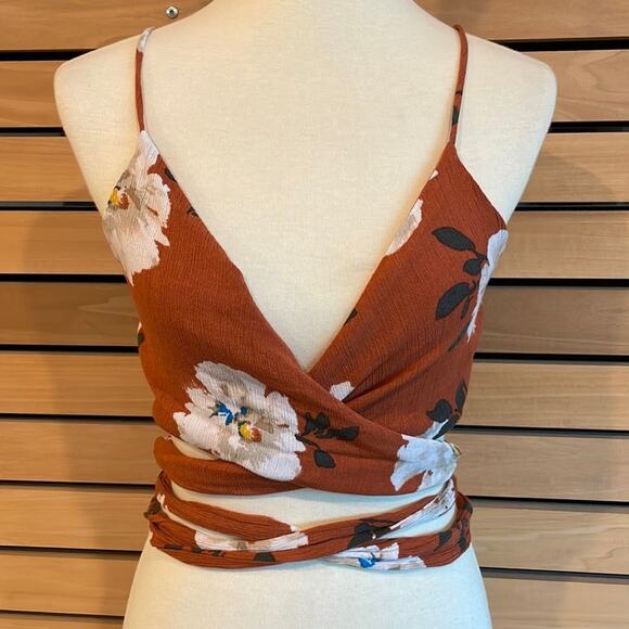 Floral Print Wrap Waist Top in Rust/Copper Color Size Large - Picture 6 of 7